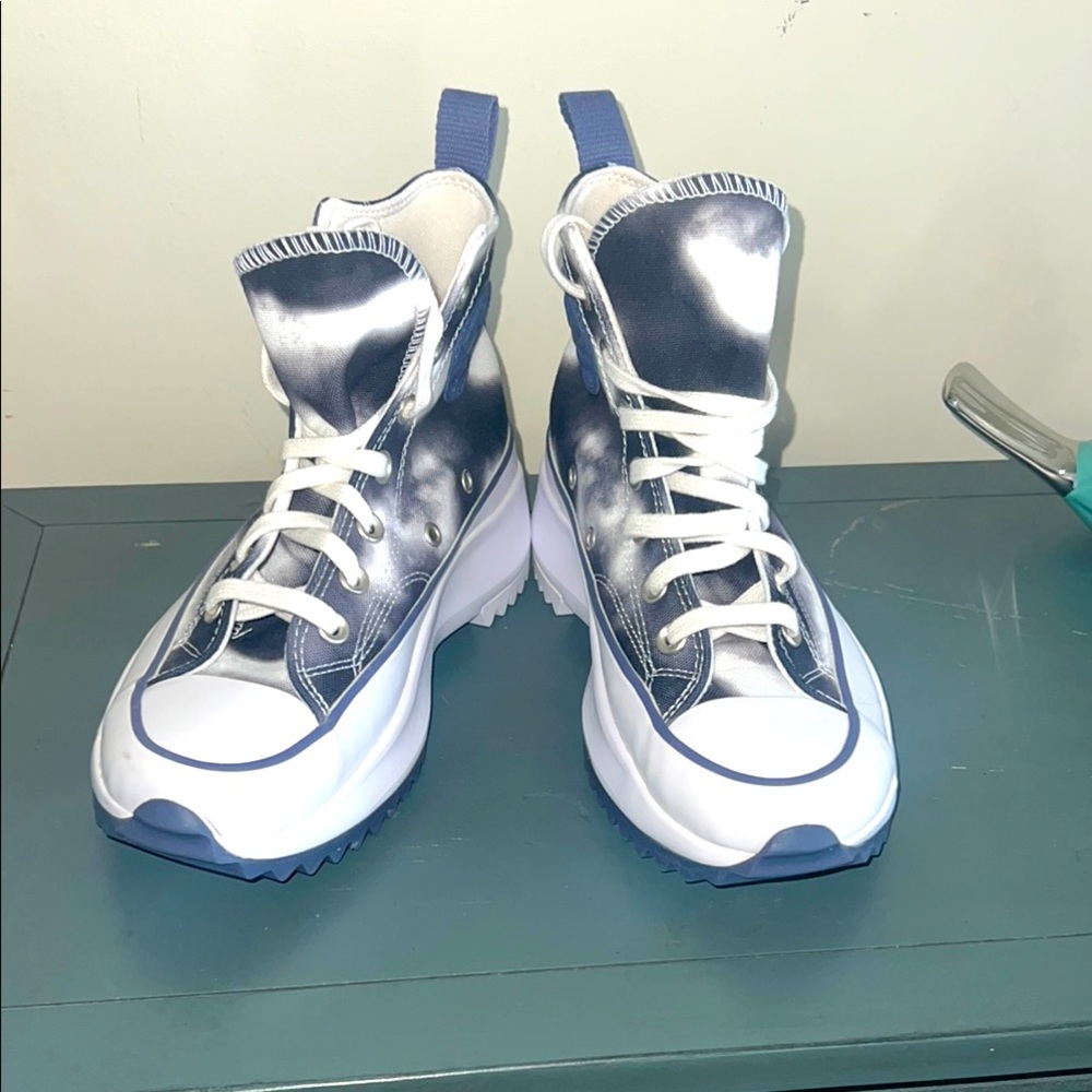 Converse Run Star Hike Hi Tie Dye Cloud Sneakers Hi Tops 6.5